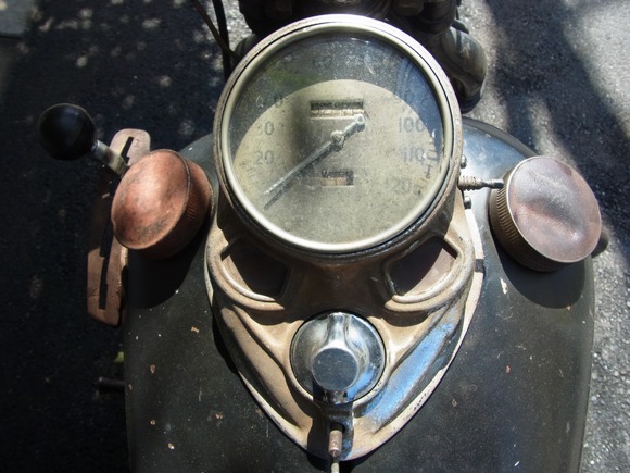 1938 EL in detail